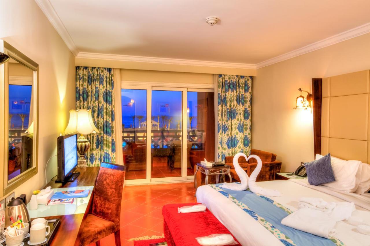 Porto Matrouh Beach Resort Mersa Matruh Dış mekan fotoğraf