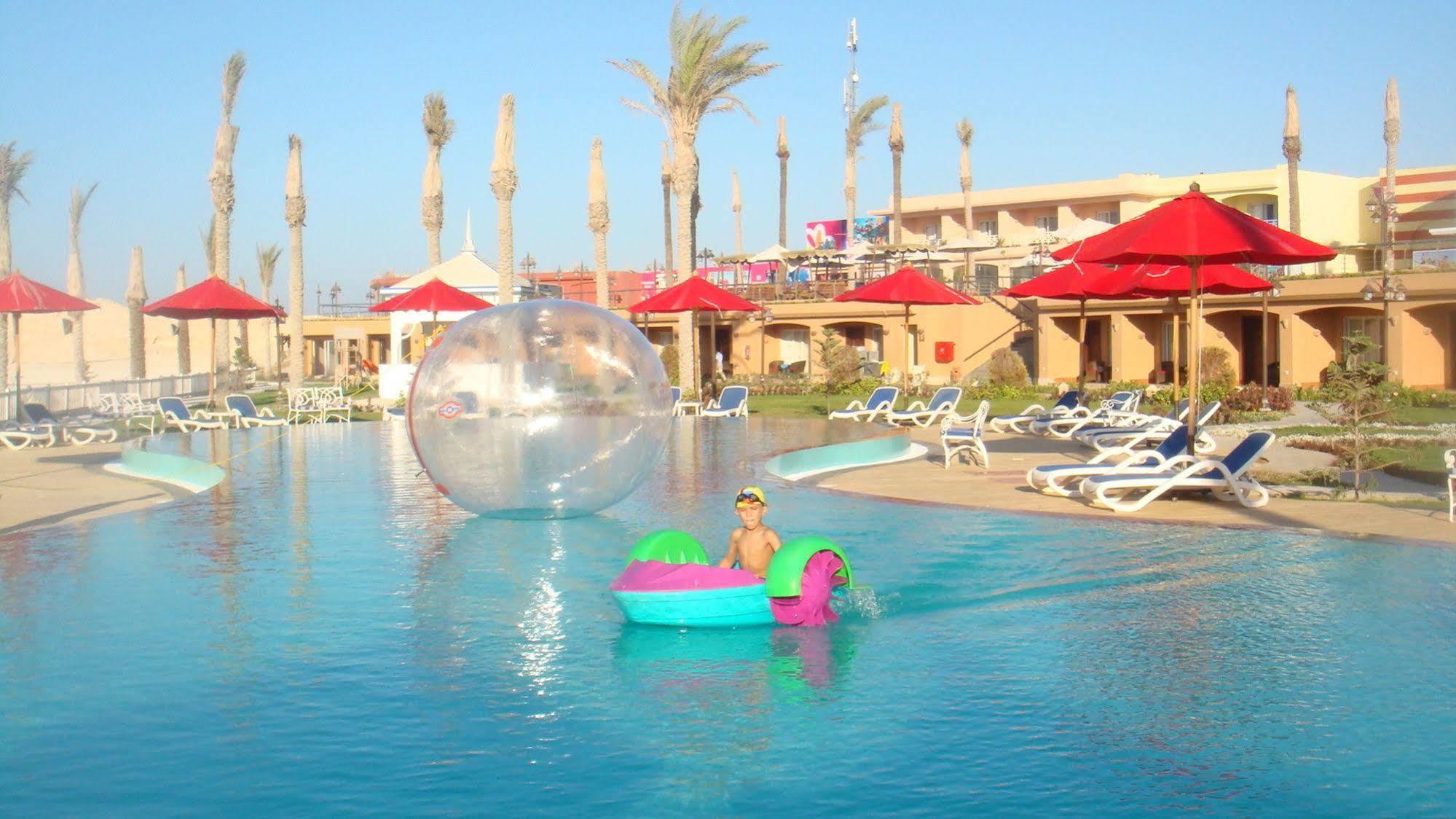Porto Matrouh Beach Resort Mersa Matruh Dış mekan fotoğraf
